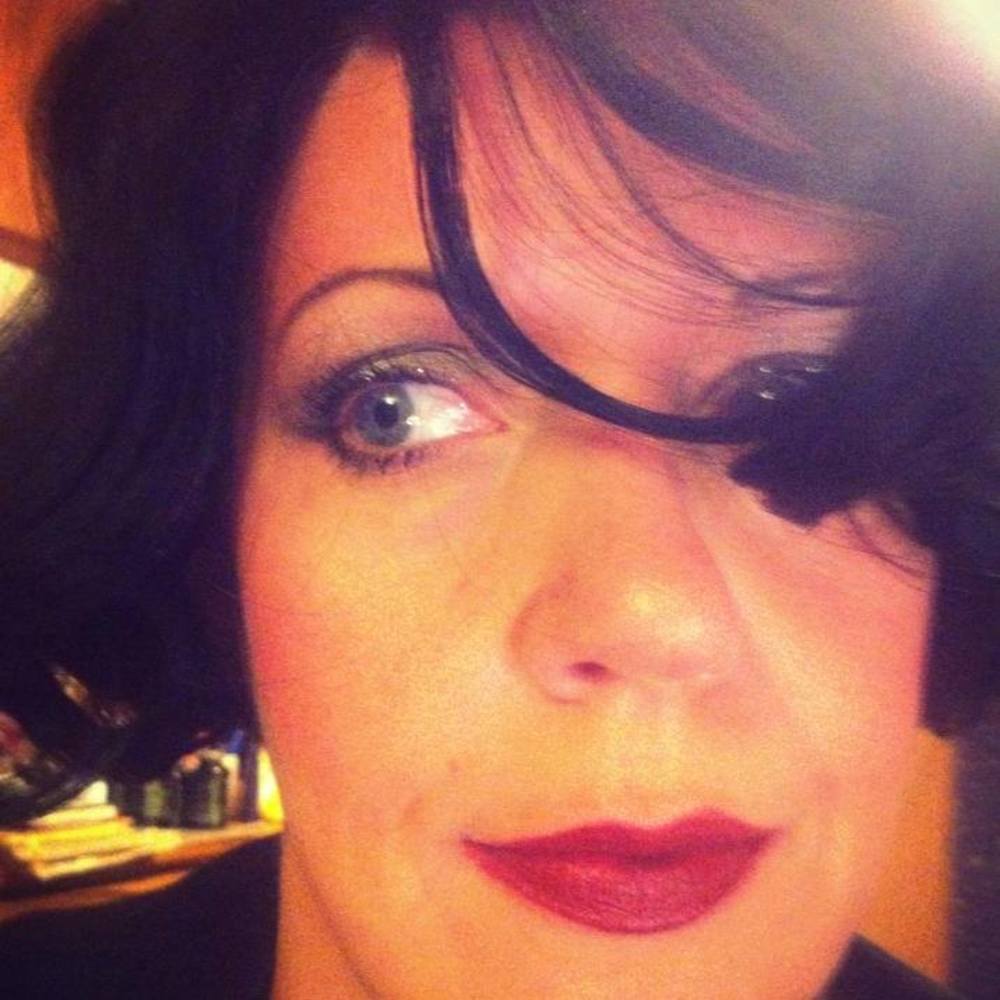 Meet your Posher, Leslie